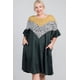 thumbnail image 1 of Vestido de Bloques de Color con Bolsillos Ocultos y Mangas con Volantes en Forma de A, 1 of 5