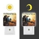 thumbnail image 3 of Titanfall / Caída de Titán Luz nocturna LED con sensor de anochecer a amanecer para dormitorio, baño, pasillo, escaleras - Lámpara LED nocturna de enchufe, 0.5W - 1 pieza, 3 of 6