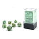 thumbnail image 1 of Juego de dados Chessex, mármol verde/verde oscuro, plástico, 10 mm, 7 unidades, 1 of 2