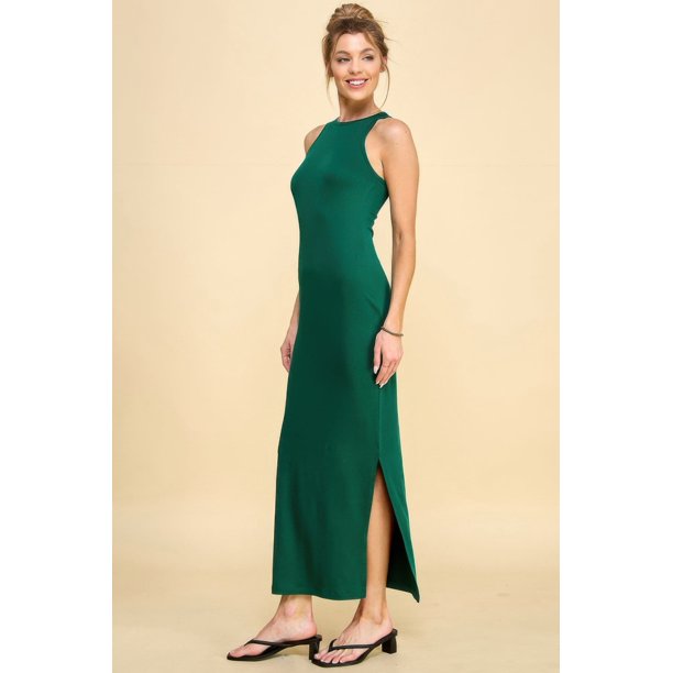 Vestido Largo Con Cuello Alto Y Abertura Lateral