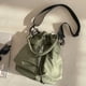 thumbnail image 5 of Bolso de hombro para mujer, pequeño, tipo cubo, de nailon, tipo tote, informal, tipo hobo., 5 of 7