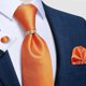 thumbnail image 3 of Corbata Hombre Seda En Caja + Anillo Dorado, Paño Y Colleras naranja Talla Única, 3 of 4