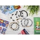 thumbnail image 3 of Set de pulseras Poasrelax 2026 de fútbol, 7 piezas, negro y blanco, 3 of 5