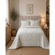 thumbnail image 1 of Cubrecama Sherpa Jacquard Deluxe Super King Diseño Relieve, 1 of 6