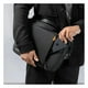 thumbnail image 3 of Maletín Delgado Defender a30 Para Macbook 14 Negro, 3 of 8