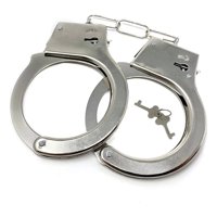 Genérica - Esposas Policiales Indumentaria Metal Adecuado Para El Día De Los Inocentes, Cosplay, Regalos De Halloween, Etc.