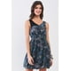 thumbnail image 1 of Minivestido Azul Marino sin Mangas de Malla con Escote en V, Cintura Anudada y Bajo Cosido, 1 of 5