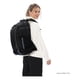 thumbnail image 2 of Mochila Outdoor Summit 32 Pequeño Negro, 2 of 7