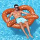thumbnail image 5 of Asiento flotante inflable Swimline Giant Pretzel para niños, 5 of 7
