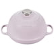 thumbnail image 1 of Horno de pan Le Creuset con chalota esmaltada de hierro fundido, 1,75 L, 1 of 5