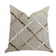 thumbnail image 1 of Cojín Plutus Brands Urban Square de doble cara, 40 x 40 cm, 1 of 2
