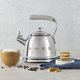 thumbnail image 4 of Hervidor de Fogón con Silbido SMEG Retro 50s 2.3L Plateado, 4 of 8