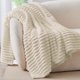 thumbnail image 1 of Manta decorativa BEDELITE Beige 152 cm de Forro Polar con Textura Canalé, 1 of 9