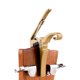 thumbnail image 4 of Cejilla Kyser Quick-Change para guitarra acústica de 6 cuerdas, color dorado, 4 of 5