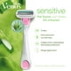 thumbnail image 2 of Máquina de Afeitar Gillette Desechable Venus Sensitive, 2 Un, 2 of 5