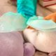 thumbnail image 5 of Figura de Juguete Disney Store Muñeca Ariel de 40 cm con Ojos Reflectantes, 5 of 9