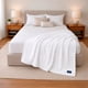 thumbnail image 1 of Manta de Cama Nautica Home Jacquard Franela suave 127x178cm blanca, 1 of 5