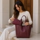 thumbnail image 3 of CARTERA SHOPPER HOMBRO BURDEO 50X32X15CM, 3 of 3