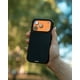 thumbnail image 4 of Funda Mous Carbon Fibre MagSafe Negra para iPhone 17 Pro Max, 4 of 7