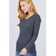 thumbnail image 3 of Saronite Camiseta Térmica Básica de Algodón Acanalado, Cuello en V y Manga Larga, Color Gris Carbón (para Mujer), 3 of 4