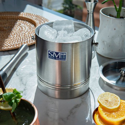 Santa Mariana - Hielera Con Tapa 1 Lt