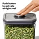 thumbnail image 3 of Recipiente OXO Steel POP Big Medium Square de 4,2 L para harina, 3 of 7