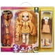 thumbnail image 1 of Muñeca moderna, Rainbow High, Poppy, con 2 atuendos y accesorios Rainbow High 1, 1 of 3