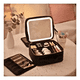 thumbnail image 5 of Cosmetiquero Organizador De Maquillaje Viaje Espejo Luz Led, 5 of 6