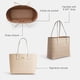 thumbnail image 3 of Bolso tote Coach Town en lona Signature 31 x 32 x 12 cm, 3 of 5