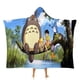 thumbnail image 1 of Studio Ghibli Manta Capa con Capucha Anti-Bolitas, Manta de Lana Ártica Suave, Manta Portátil de Felpa Ligera y Lujosa, Poncho para Siesta en Casa y Oficina, 100*130cm, 1 of 6