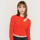 thumbnail image 3 of Polera Mujer Manga Larga Cut Out Pecho Rojo Corona, 3 of 5