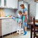 thumbnail image 4 of Taburete plegable Dyforce de 23 cm para niños y adultos, 136 kg de capacidad, 4 of 9
