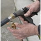 thumbnail image 2 of Herramienta Heater Core Backflush Lisle 60800 con presión ajustable, 2 of 2