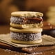 thumbnail image 2 of CACHAFAZ Alfajor de Maicena relleno con Dulce de Leche 6 U. (455g), 2 of 2