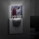 thumbnail image 4 of El Apartamento Luz nocturna LED con sensor de anochecer a amanecer para dormitorio, baño, pasillo, escaleras - Lámpara LED nocturna de enchufe, 0.5W - 1 pieza, 4 of 6