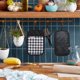 thumbnail image 2 of Soporte Para Ollas KitchenAid Gingham Onyx Black, 2 of 3