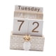 thumbnail image 3 of Calendario De Bloques De Madera Escritorio Oficina Sala De Estar Regalo De Cumpleaños Calendario Perpetuo Piña, 3 of 5