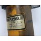 thumbnail image 4 of Bomba manual Enerpac P-392 de 2 velocidades ligera, 4 of 5