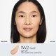 thumbnail image 2 of Base Estée Lauder 15 ml 1W2 Sand Sin Aceite Mate, 2 of 8