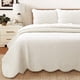 thumbnail image 1 of Juego de colcha Cozy Line Home Fashions, 100% algodón, medallón blanco roto con estampado de matelasse, colcha ligera y reversible, colcha para todas las estaciones (Blantyre, marfil, king, 3 piezas), 1 of 6