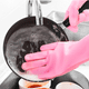 thumbnail image 2 of Guantes de esponja para lavar platos, de silicona, reutilizables, resistentes al calor, para limpieza del hogar, cocina, baño, lavado de coches. 1 par., 2 of 5