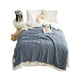 thumbnail image 1 of Frazada de Plush y Sherpa Elegante, 1 of 3