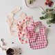 thumbnail image 5 of Babero Tiny Twinkle Pack de 3, impermeable y limpiable, 5 of 9