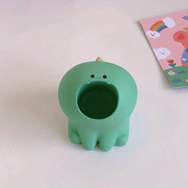 Cute Japanese Cat Pen Holder - Perfect Desktop Decoration for Office, Students & Makeup Lovers!