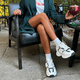 thumbnail image 2 of Zapatilla Chalada Mujer New-5 Blanco Negro Urbano, 2 of 10