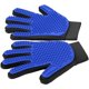 thumbnail image 1 of Guantes para mascota DELOMO con 255 puntas de silicona, par, 1 of 3