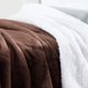 thumbnail image 4 of Manta Sherpa de Blanket Genteele, supersuave y reversible, 150 x 180 cm, 4 of 6