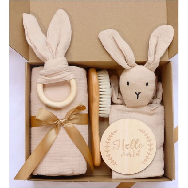 Set de regalo PLUS hermoso (5 ítems: Manta muselina, tuto conejito, mordedor de madera, cuelga chupete, Adorno hello baby)