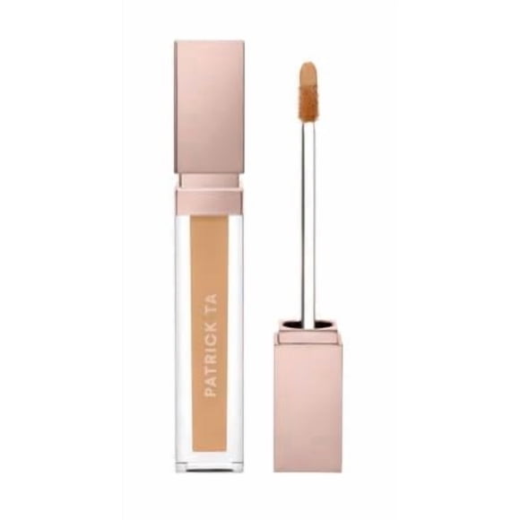 Patrick Ta MAJOR SKIN Corrector Soft Blur Iluminador, Líquido, Acabado Luminoso, Hidratante, para Maquillaje Facial, Dorado Medio a Bronceado (Medio Dorado Cálido 3)
