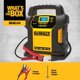 thumbnail image 2 of Arrancador DEWALT DXAEJ14 1600 A con compresor de 120 PSI, 12 V, 2 of 3